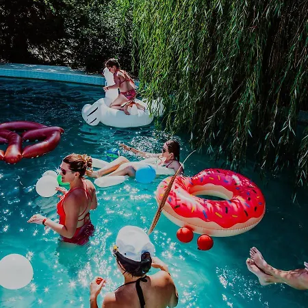 Senses Glamping *